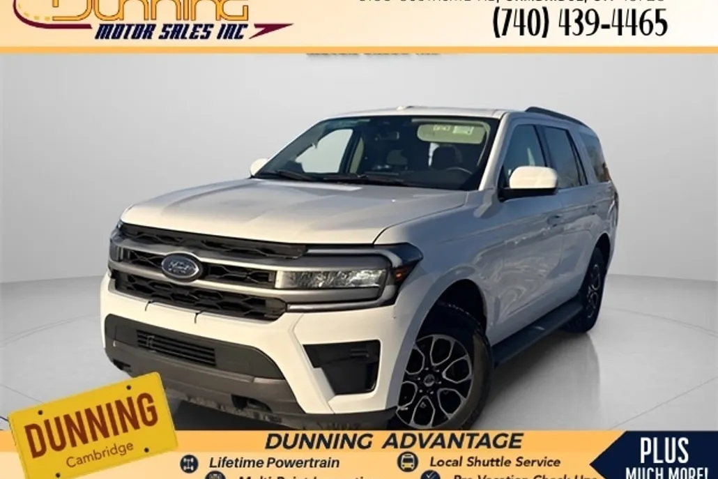 2022 Ford Expedition XLT photo 1