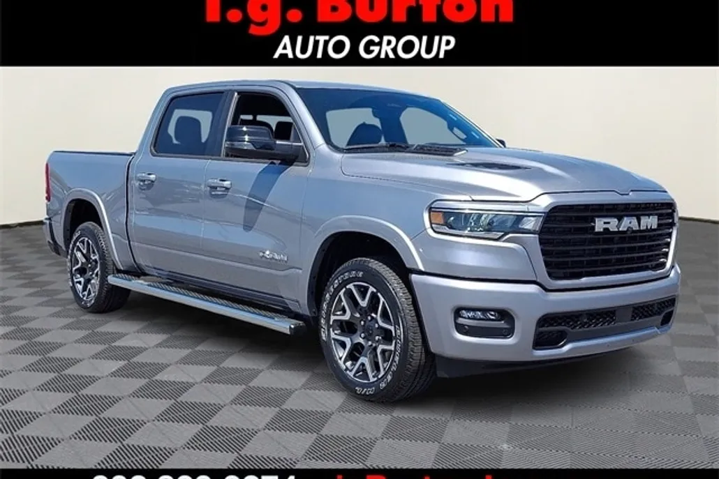 2025 Ram 1500 Laramie photo 1