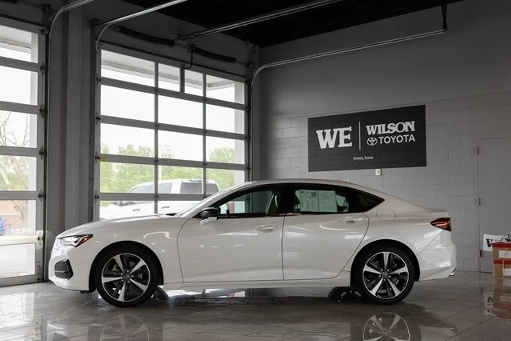 2025 Acura TLX Technology photo 1