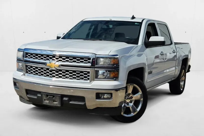 2015 Chevrolet Silverado 1500 LT photo 1