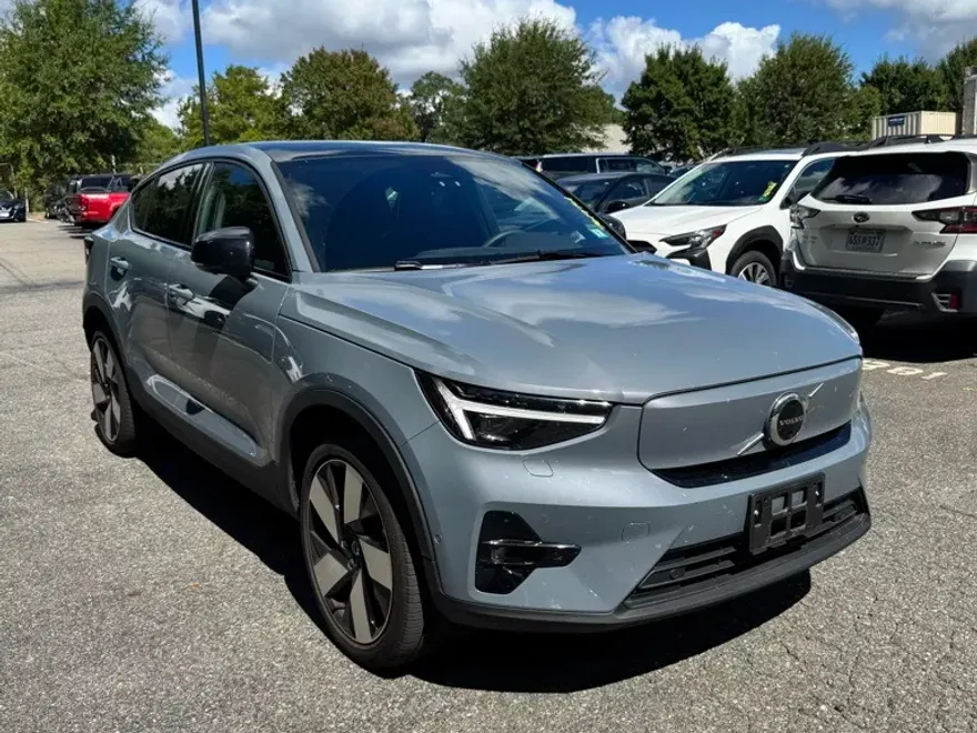 2023 Volvo C40 Recharge Ultimate photo 1
