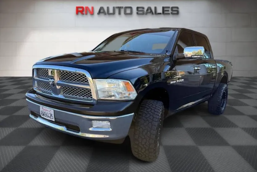 2009 Dodge Ram Laramie photo 1