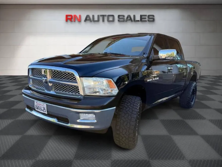 2009 Dodge Ram Laramie photo 1