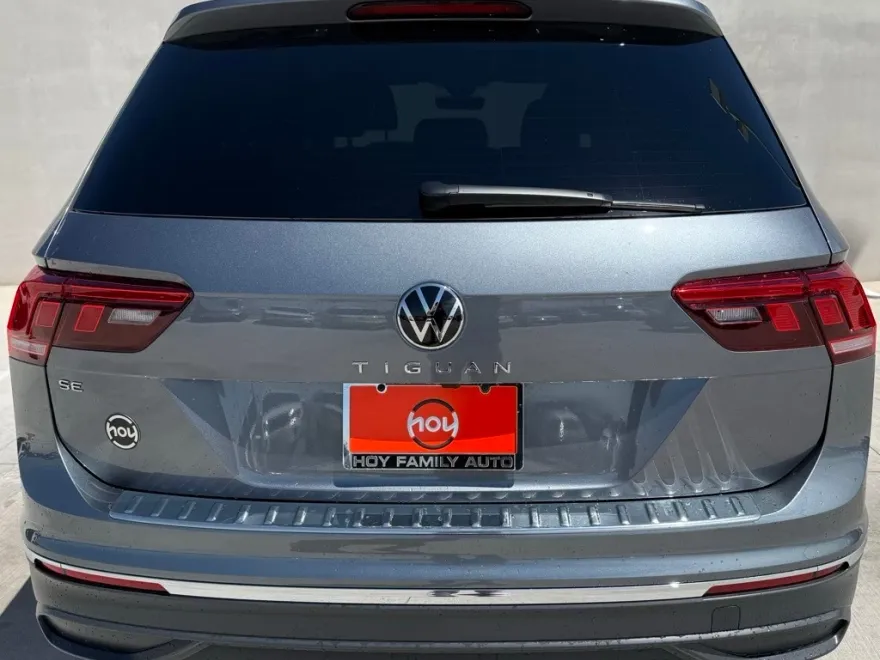 2024 Volkswagen Tiguan SE Wolfsburg Edition photo 1