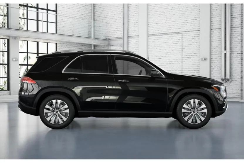 2025 Mercedes Benz GLE 450 4MATIC photo 1