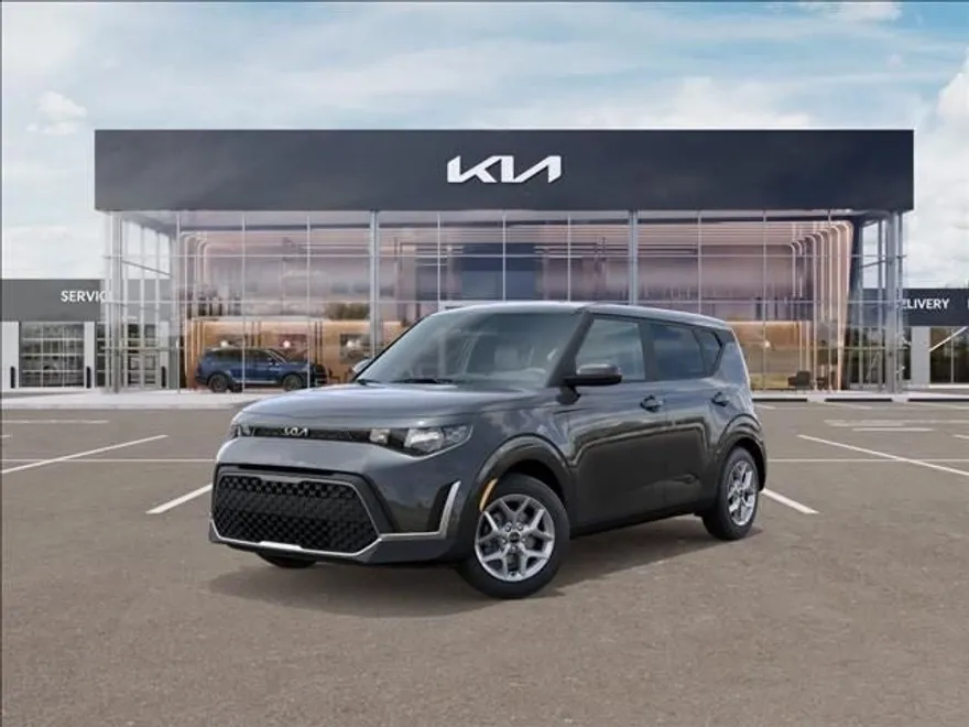 2025 Kia Soul LX photo 1