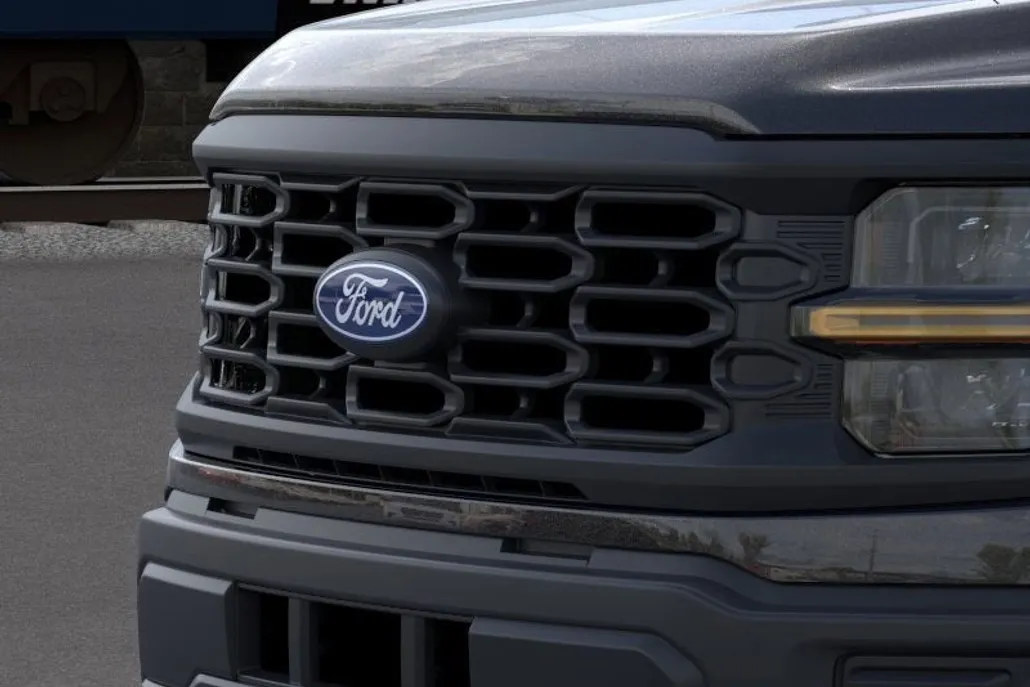 2025 Ford F-150 XL photo 1