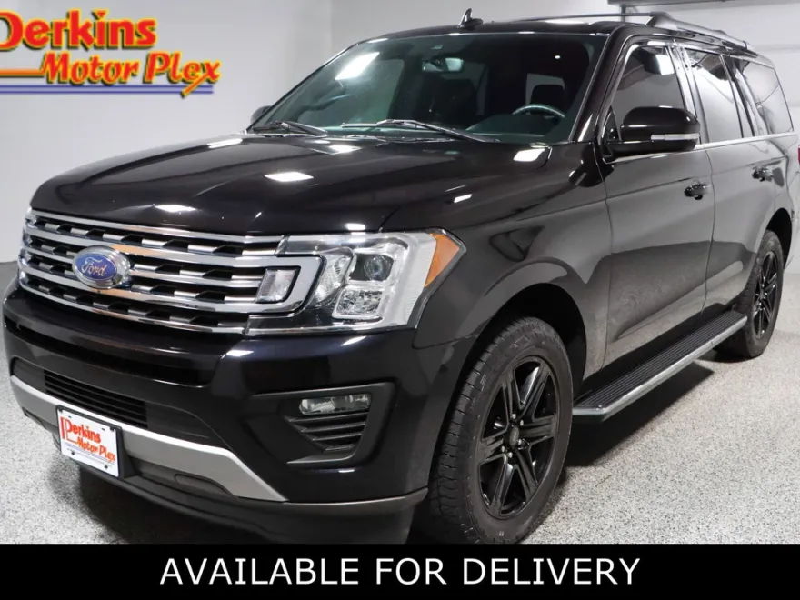 2020 Ford Expedition XLT photo 1