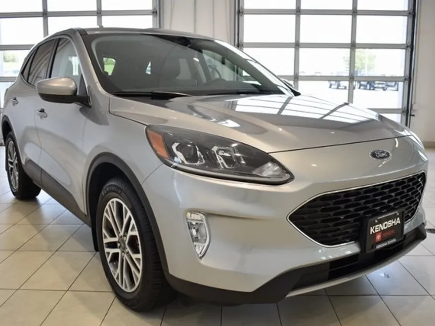 2022 Ford Escape Hybrid SEL photo 1