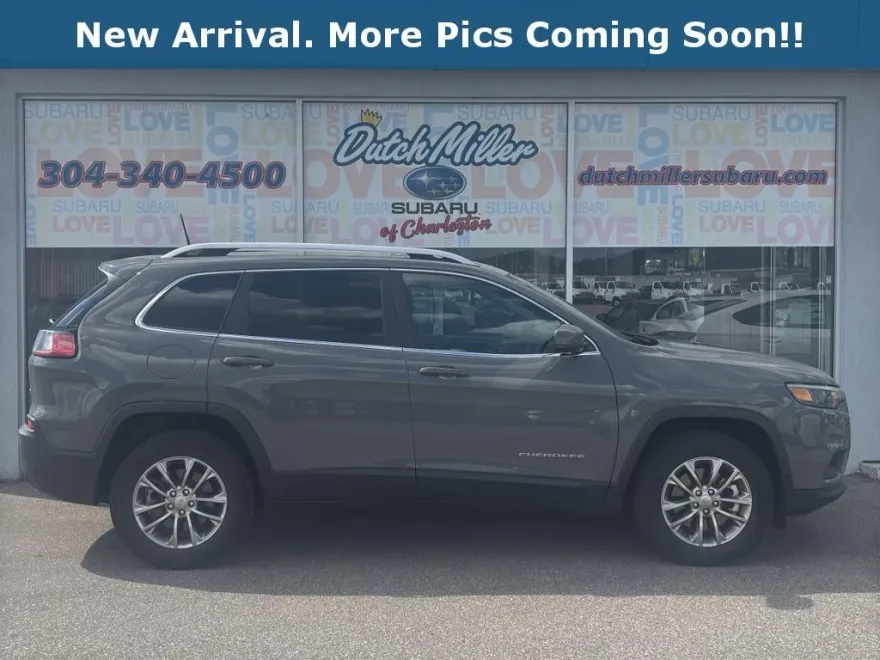 2021 Jeep Cherokee Latitude Lux photo 1