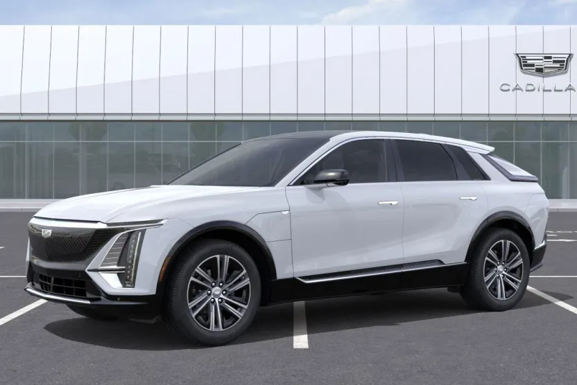 2026 Cadillac Lyriq Luxury photo 1