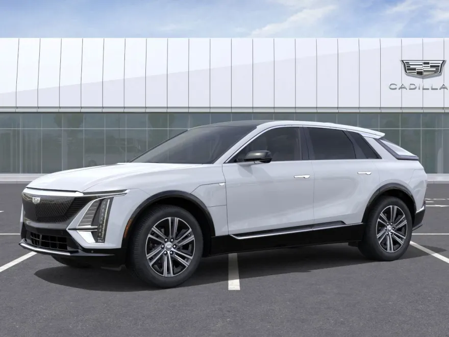 2026 Cadillac Lyriq Luxury photo 1