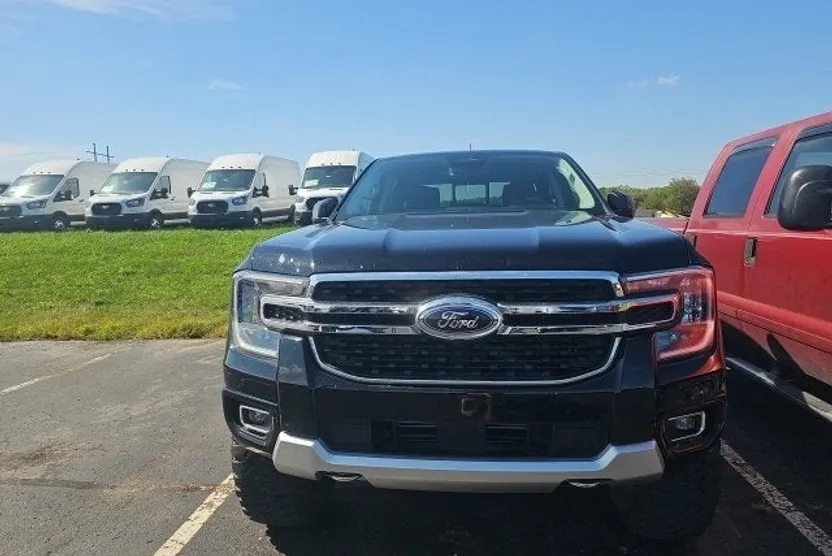 2024 Ford Ranger XLT photo 1