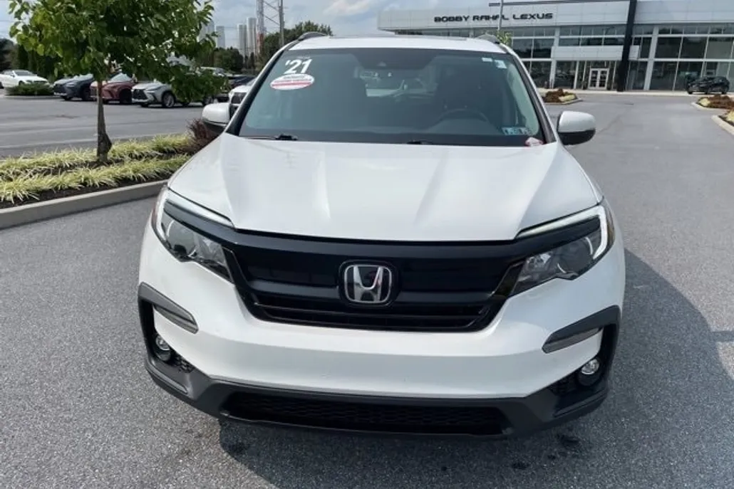 2021 Honda Pilot Special Edition photo 1