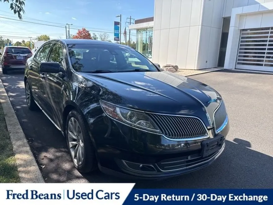 2014 Lincoln MKS Base photo 1