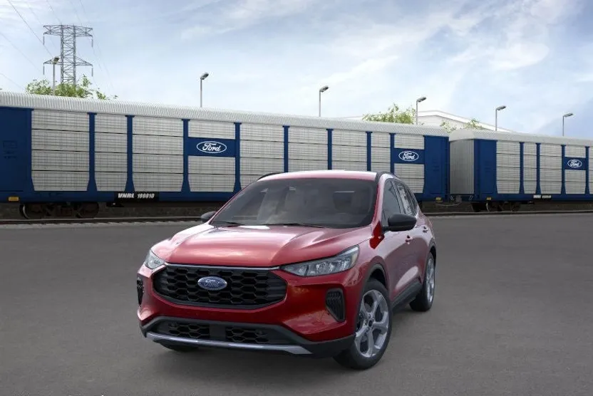 2026 Ford Escape ST-Line photo 1