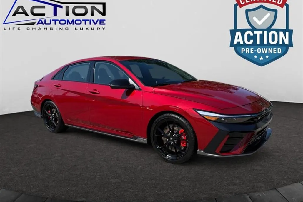 2024 Hyundai Elantra N photo 1