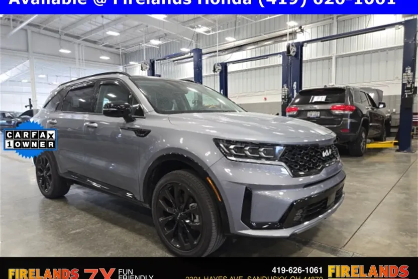 2023 Kia Sorento SX photo 1