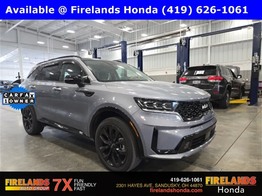 2023 Kia Sorento SX photo 1
