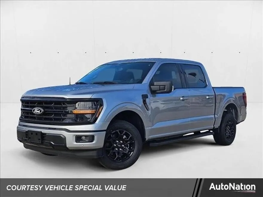 2025 Ford F-150 XLT photo 1