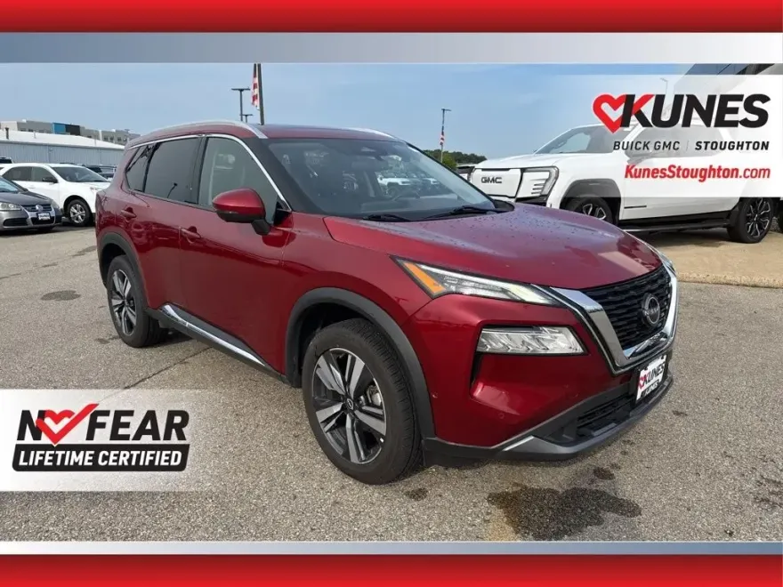 2023 Nissan Rogue SL photo 1