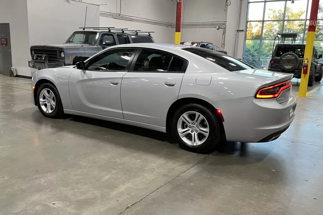 2023 Dodge Charger SXT photo 1