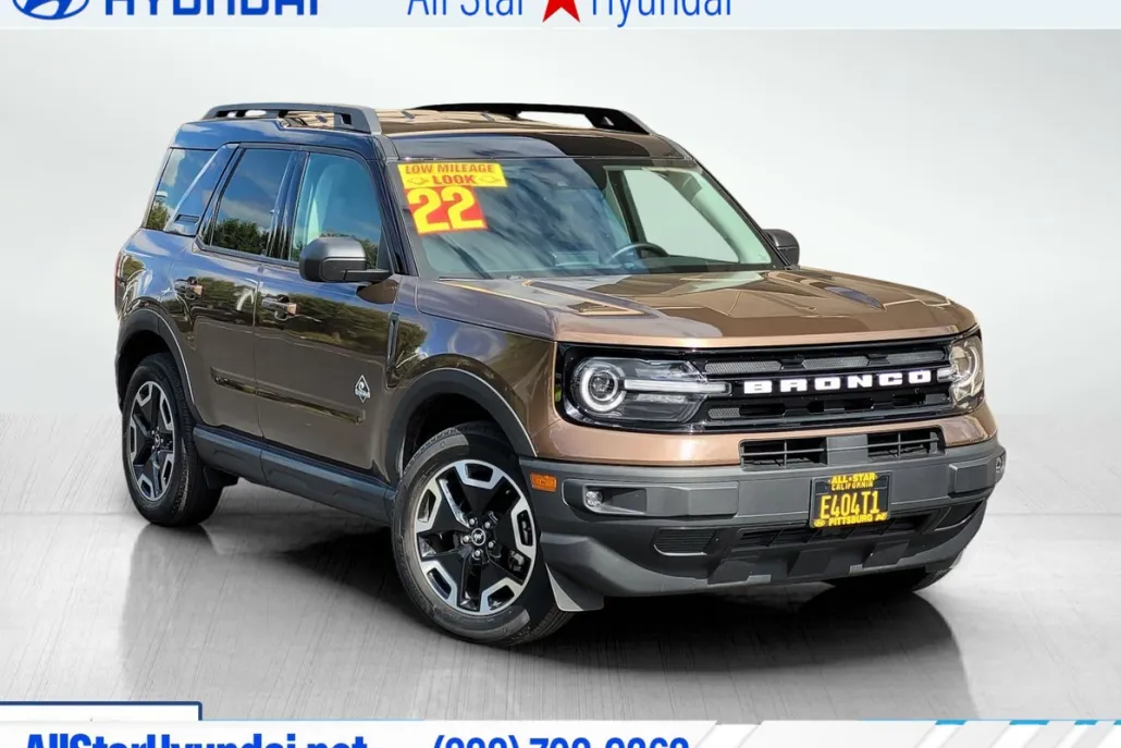 2022 Ford Bronco Sport Outer Banks photo 1