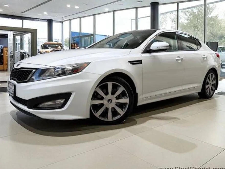 2013 Kia Optima SX photo 1