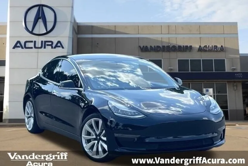 2020 Tesla Model 3 Long Range photo 1