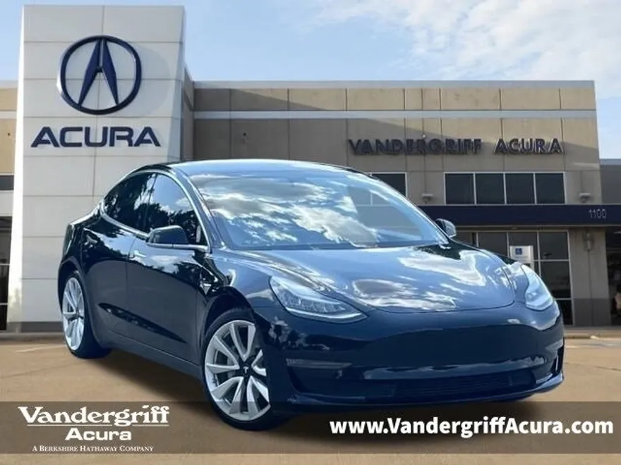 2020 Tesla Model 3 Long Range photo 1