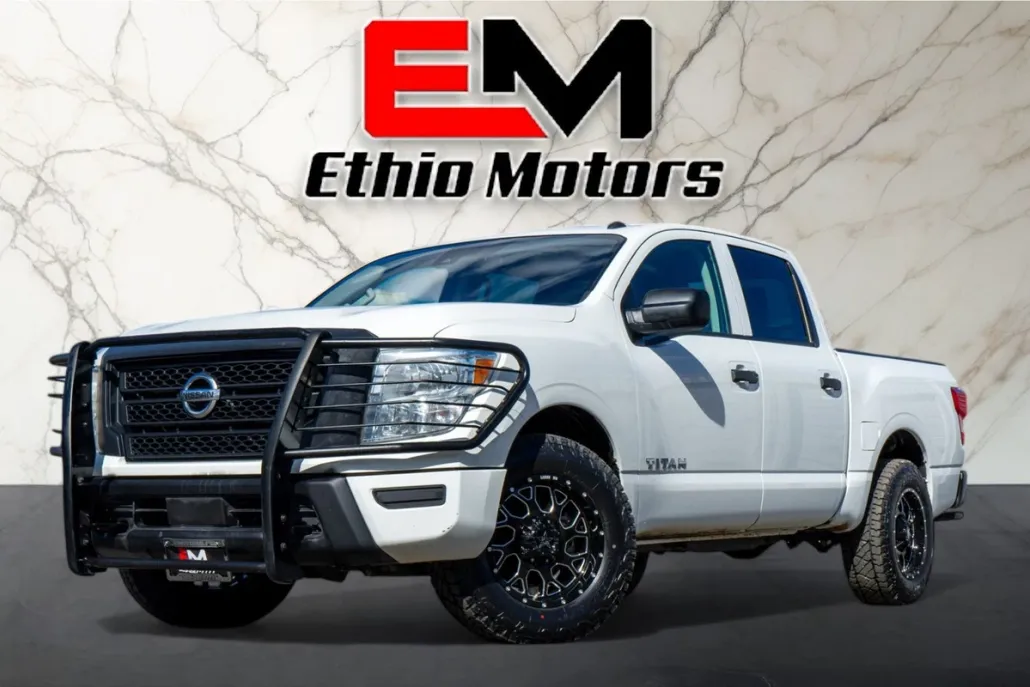 2021 Nissan Titan S photo 1