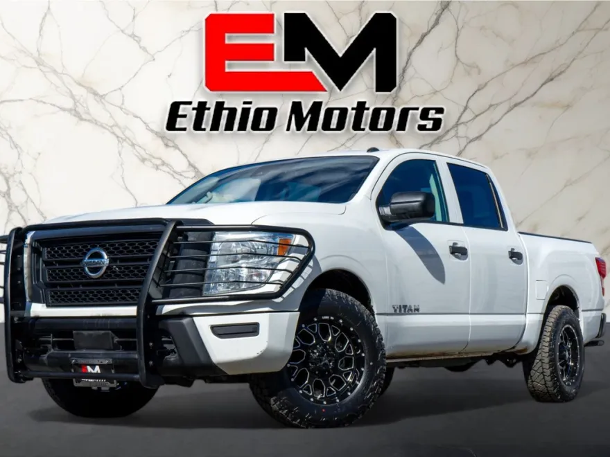 2021 Nissan Titan S photo 1