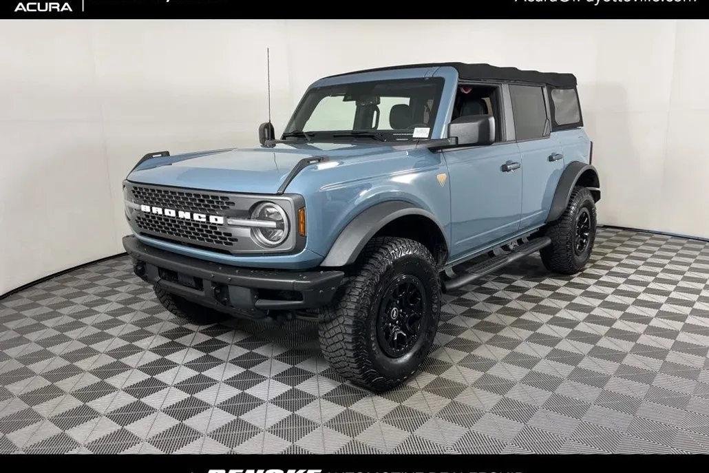 2021 Ford Bronco Badlands photo 1