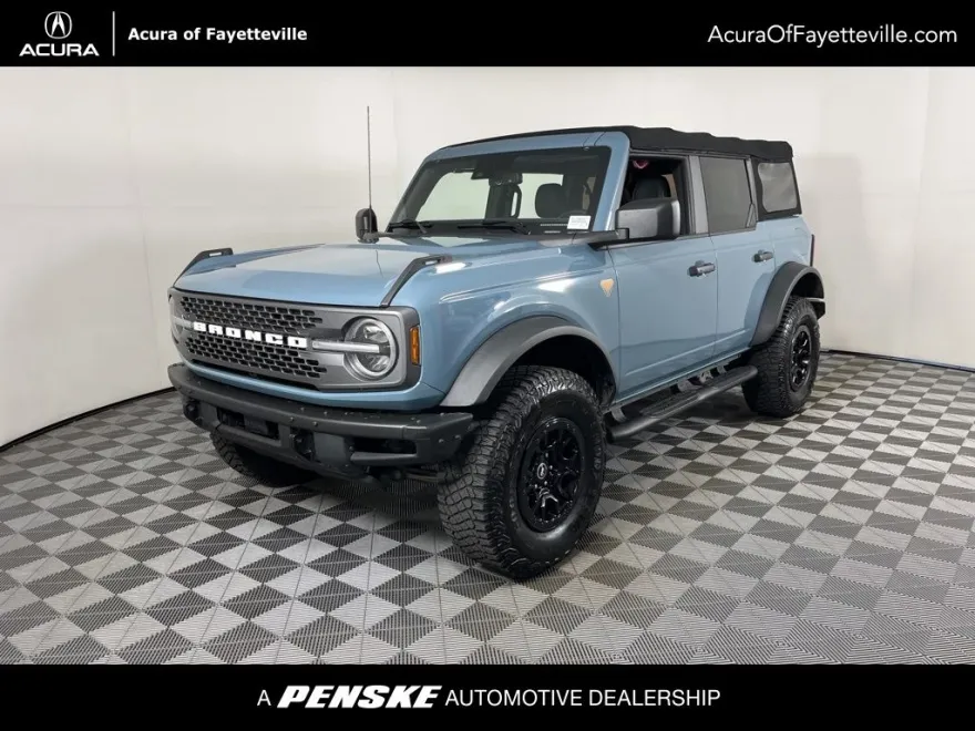 2021 Ford Bronco Badlands photo 1