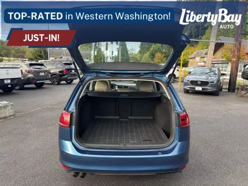2015 Volkswagen Golf SportWagen SE photo 4
