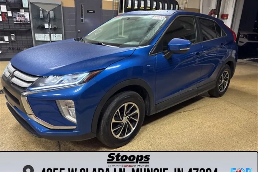 2020 Mitsubishi Eclipse Cross ES photo 1
