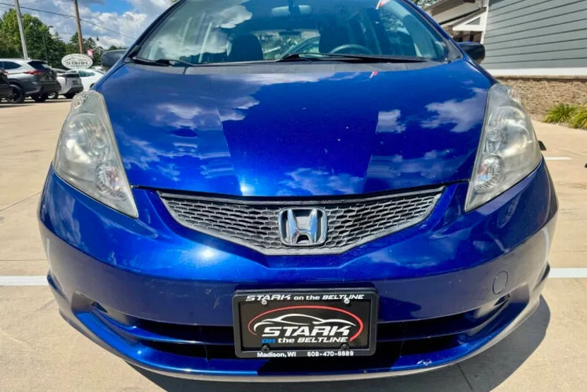 2010 Honda Fit Base photo 1