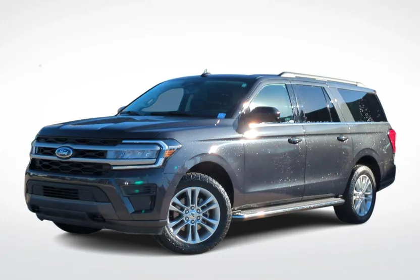 2022 Ford Expedition MAX XLT photo 1