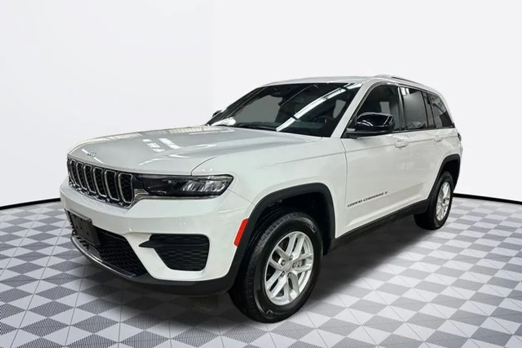 2024 Jeep Grand Cherokee Laredo X photo 1