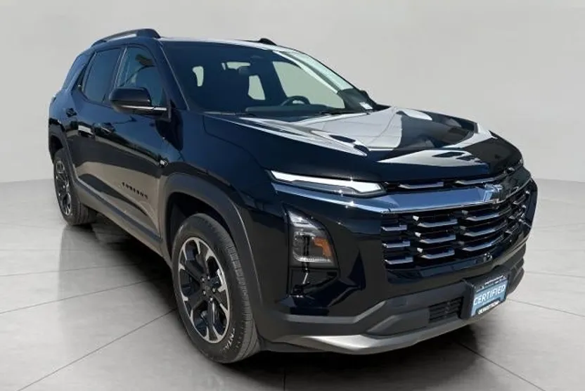 2025 Chevrolet Equinox LT photo 1
