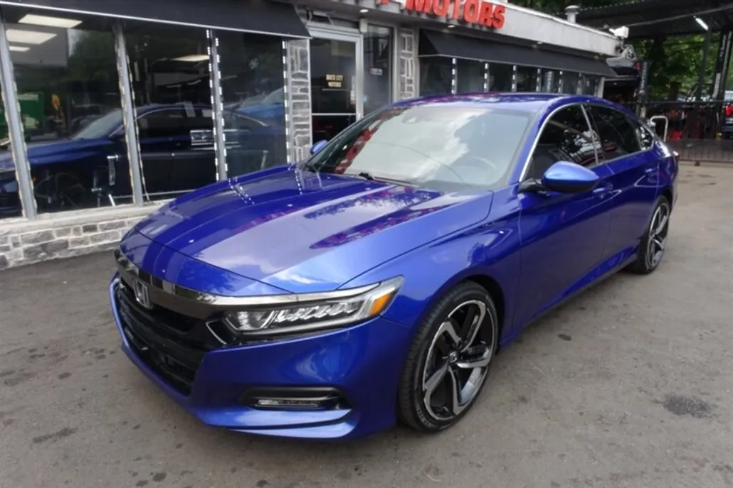 2020 Honda Accord Sport photo 1