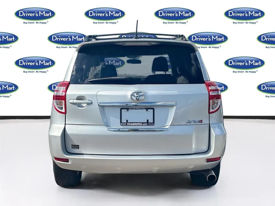 2011 Toyota RAV4 Sport photo 1
