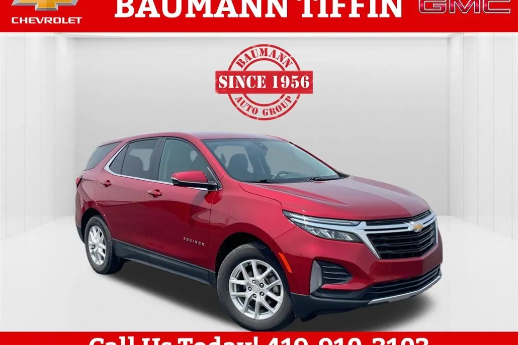 2023 Chevrolet Equinox LT photo 1