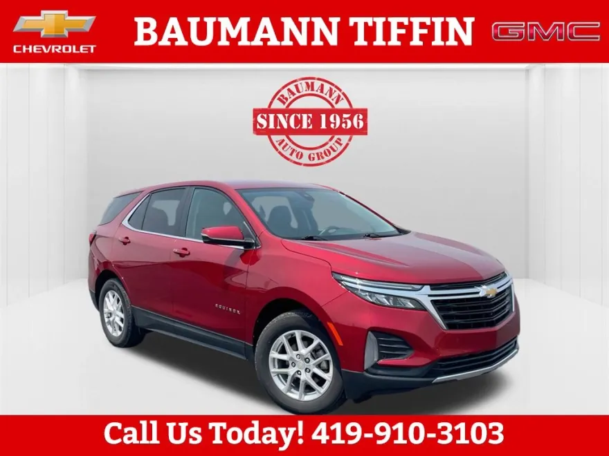 2023 Chevrolet Equinox LT photo 1