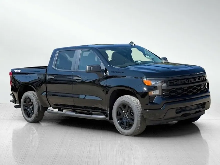 2026 Chevrolet Silverado 1500 photo 1