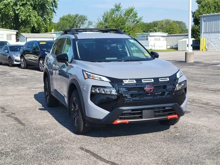 2026 Nissan Rogue SV photo 1