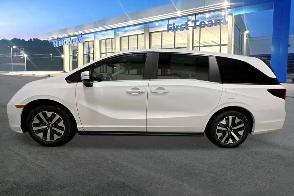 2026 Honda Odyssey EX-L photo 1
