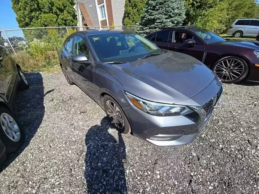 2020 Nissan Sentra SV photo 1