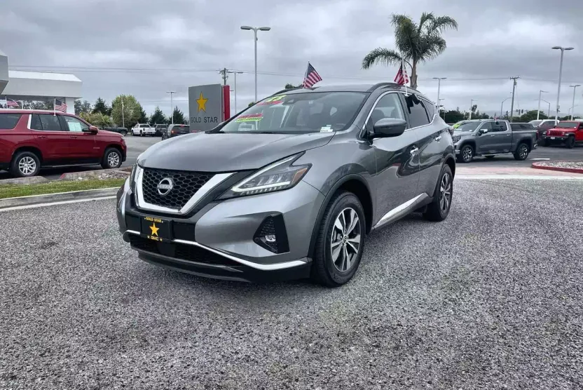 2023 Nissan Murano SV photo 1