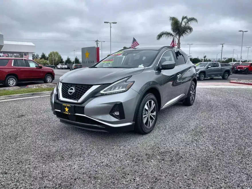 2023 Nissan Murano SV photo 1